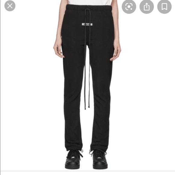 Essentials black fleece track pants - Picture 2 of 7
